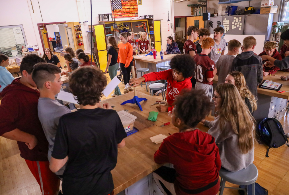 Students at O'Rourke Middle school working in a Tech class.